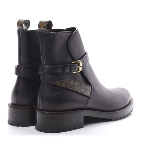 louis vuitton discovery flat ankle boot